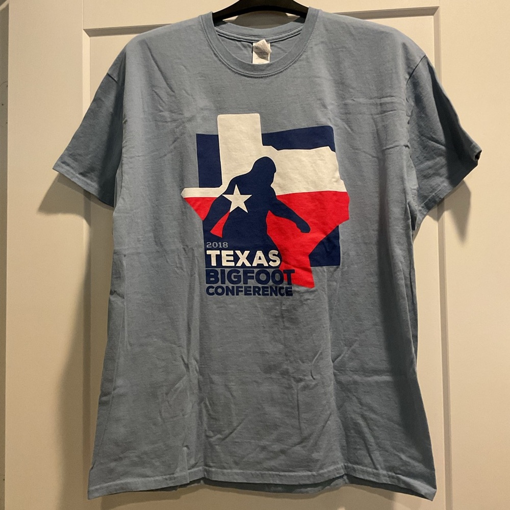 NWOT 2018 Unisex Texas Bigfoot Conference Blue T-Shirt XL
